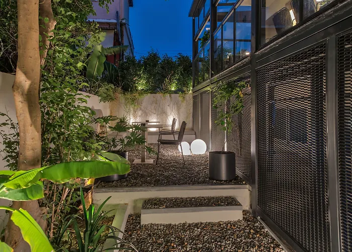 Bitzaro Boutique Hotel